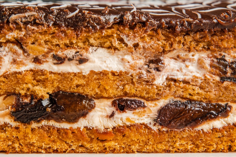 Медівник з чорносливом / 2 кг 100 г